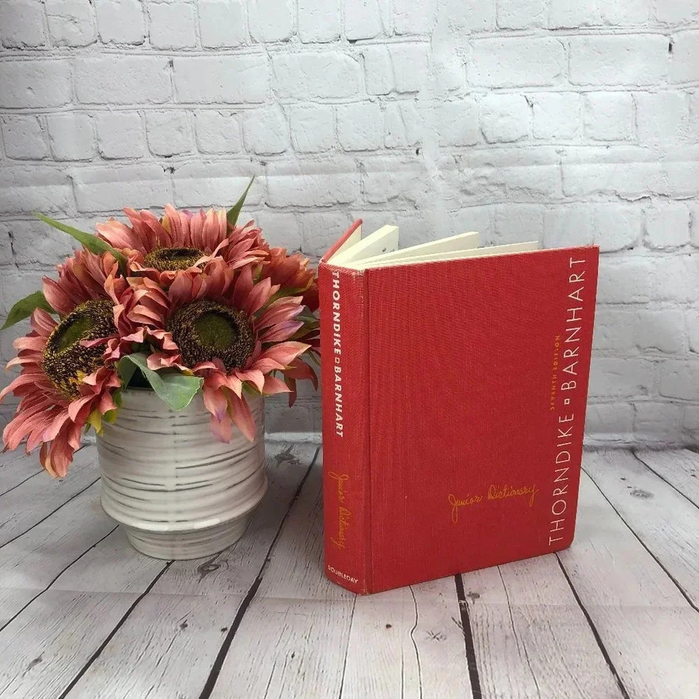 vintage thorndike barnhart junior's dictionary 1968